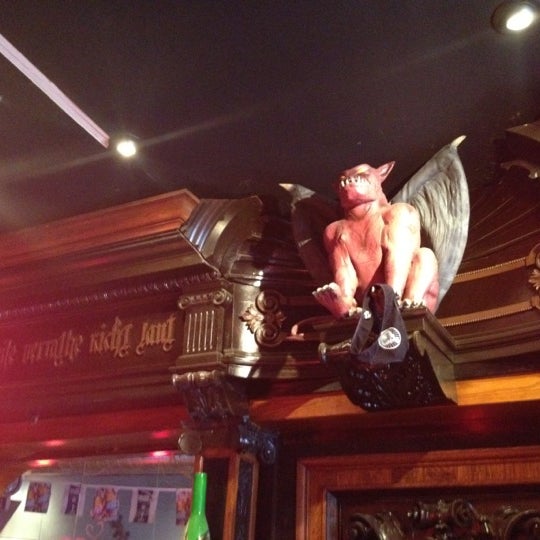 3/14/2012にChris R.がLuna Loungeで撮った写真
