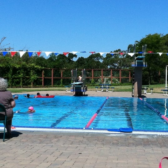 Photos at Hercules Swim Center 4 tips from 145 visitors