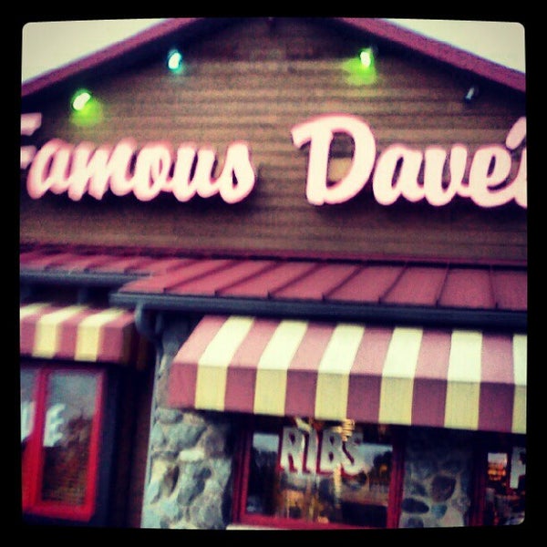 Photo taken at Famous Dave&#39;s by Amanda V. on 8/24/2012