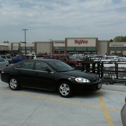 Photo taken at Hy-Vee by Nathan B. on 8/29/2012