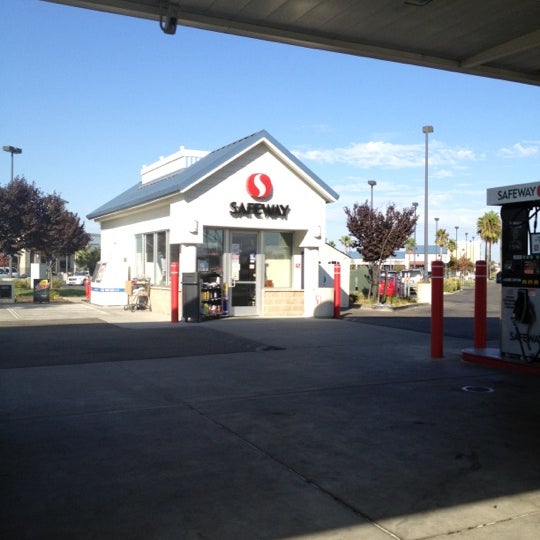 Safeway - Grocery Store in Discovery Bay