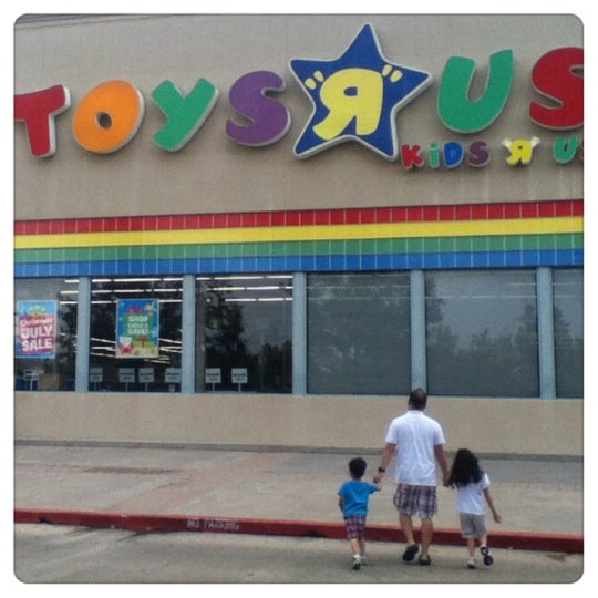Toys"R"Us (Now Closed) Toy Store in The Woodlands
