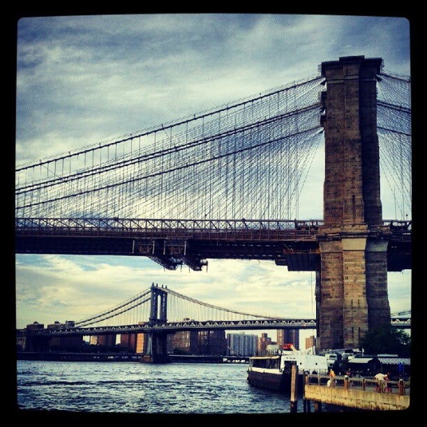 East River Ferry Brooklyn Bridge Park/DUMBO Terminal (Now Closed