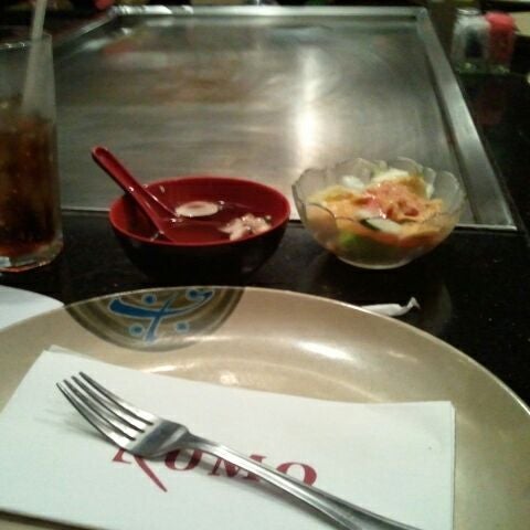 Das Foto wurde bei Kumo Japanese Steak House von Chelsea W. am 3/14/2012 aufgenommen