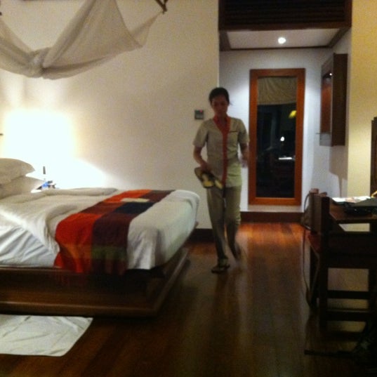 Photo taken at Belmond La Residence d&#39;Angkor by Captain A. on 8/17/2012