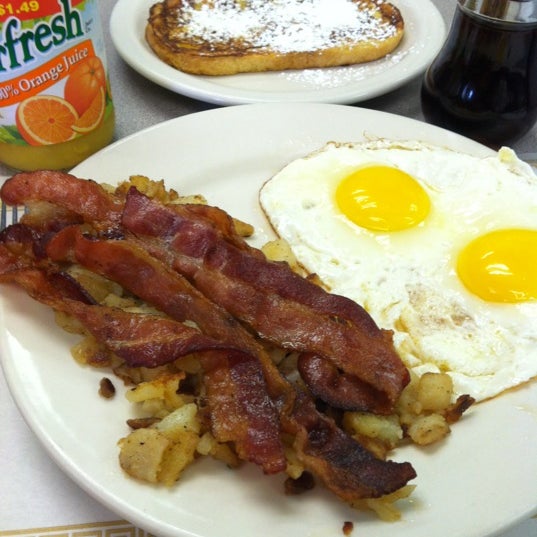 Photos at Cherries Diner Fifth and Forbes Corridor 212 Forbes Ave