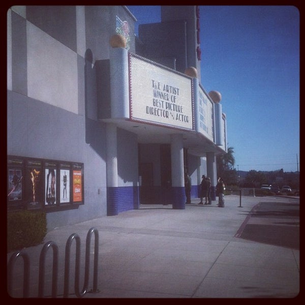 Regal San Jacinto Metro Movie Theater in San Jacinto