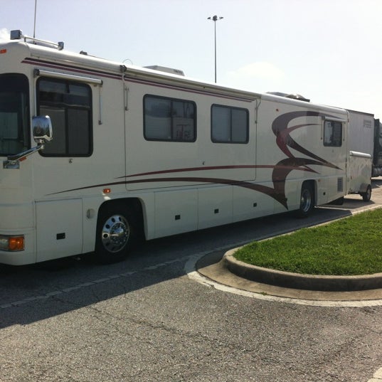 Photos at Okahumpka Service Plaza Florida's Turnpike Rest Area in
