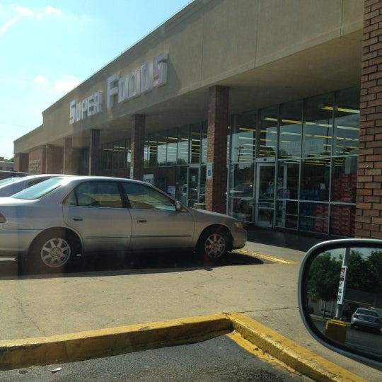 Super Foods Grocery Store in Montgomery
