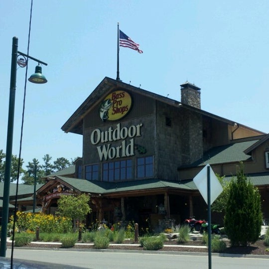 Bass Pro Shops Ashland, VA