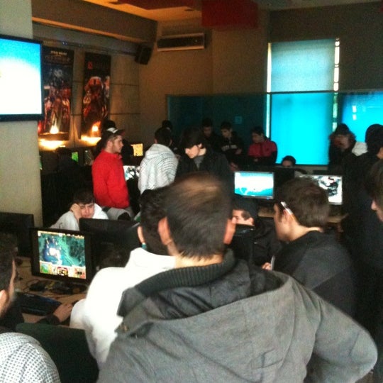 Photo taken at SP Gaming Net Station - Coffee SPot by Nikos S. on 3/11/2012