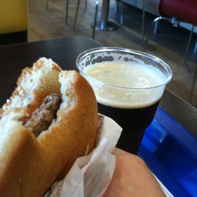 7/31/2012 tarihinde Chris M.ziyaretçi tarafından Burger King'de çekilen fotoğraf