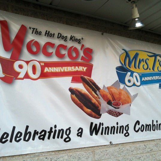 Yocco's The Hot Dog King Westside 20 tips de 693 visitantes