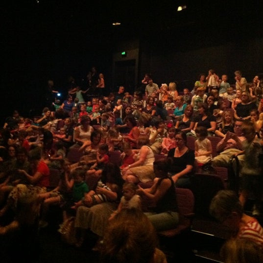 4/19/2012에 Jason D.님이 Adelaide Festival Centre에서 찍은 사진