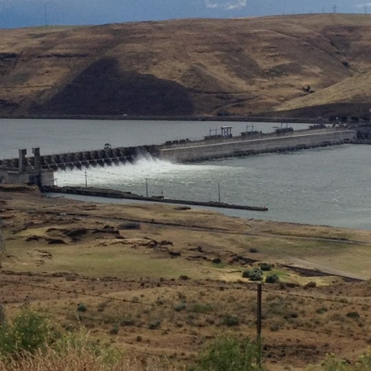 John Day Dam 3 tips from 454 visitors
