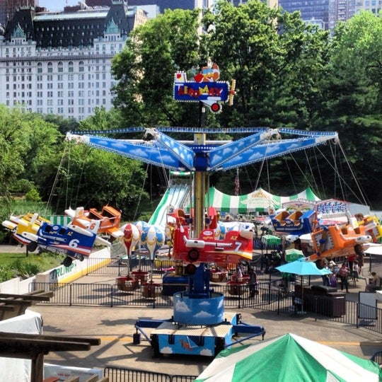 6/20/2012にDave E.がVictorian Gardens Amusement Parkで撮った写真