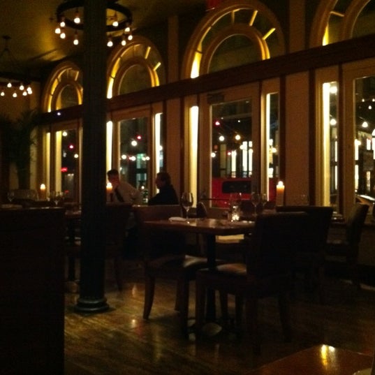 Photo taken at City Hall Restaurant by Ann B. on 2/14/2012