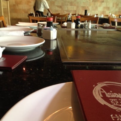 8/7/2012 tarihinde Chris N.ziyaretçi tarafından Asian City Restaurant'de çekilen fotoğraf