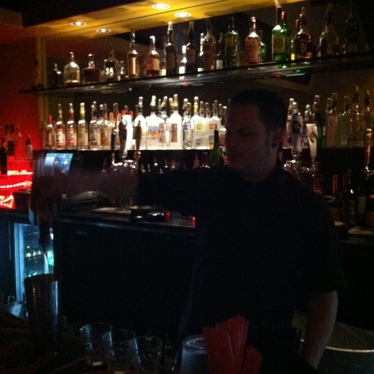 Foto diambil di Ziing&#39;s Bistro &amp; Bar oleh brett d. pada 2/29/2012