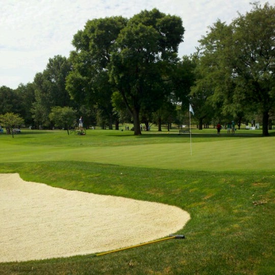 Elmcrest Country Club Golf Course in Kenwood Park Elmcrest Country Club Golf Course in Kenwood Park