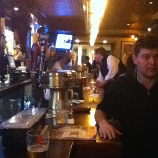 Photo taken at Langan&#39;s Pub &amp; Restaurant by sharilyn on 2/24/2012