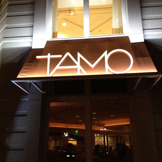 9/12/2012 tarihinde Chris A.ziyaretçi tarafından Tamo Bistro &amp; Bar'de çekilen fotoğraf