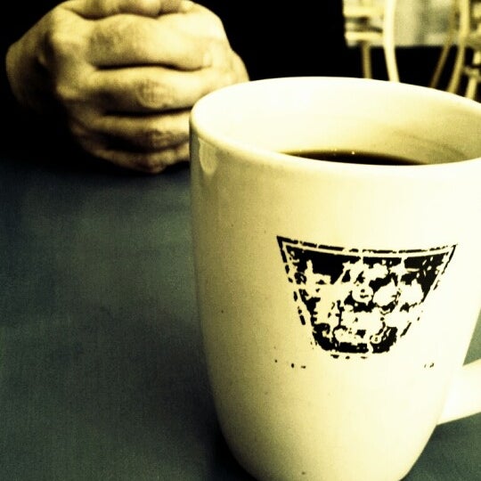 3/8/2012にPaul B.がGreen Line Cafeで撮った写真