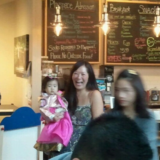 Photo taken at Little Beans Cafe by albert k. on 4/29/2012