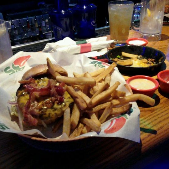 Photo taken at Chili&#39;s Grill &amp; Bar by Tina C. on 3/8/2012