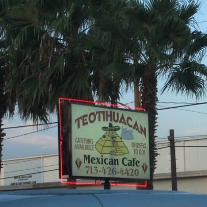 Photo taken at Teotihuacan Mexican Cafe by Claudia C. on 9/1/2012