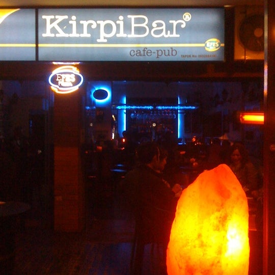 4/3/2012 tarihinde Alageyik A.ziyaretçi tarafından Kirpi Bar'de çekilen fotoğraf