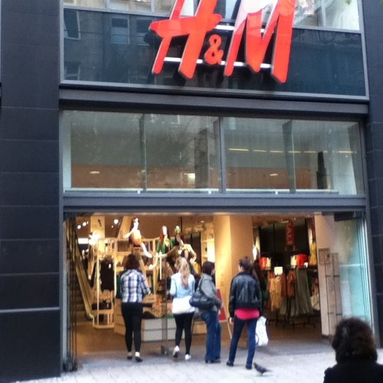 H&M - Hamburg-Altstadt - 4 tips from 730 visitors