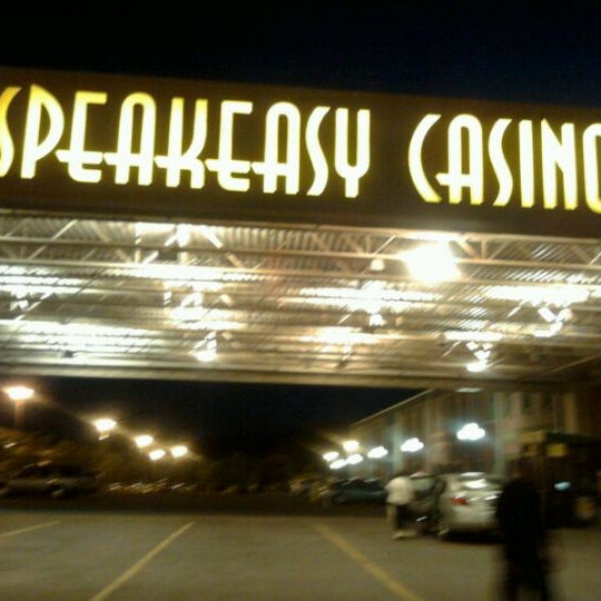 Foto scattata a Mountaineer Casino, Racetrack &amp; Resort da Beth s. il 6/1/2012