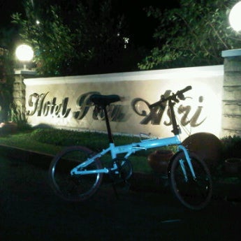 Photo taken at Hotel Puri Asri by Alkohol1c N. on 4/27/2012