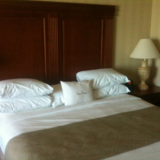 5/19/2012 tarihinde Tanya J.ziyaretçi tarafından DoubleTree by Hilton'de çekilen fotoğraf