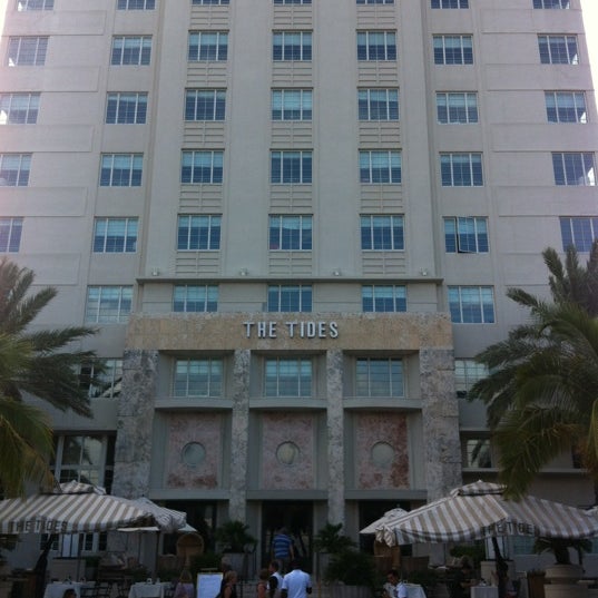 Photo taken at Tides South Beach l King &amp; Grove by Fanny L. on 8/29/2012