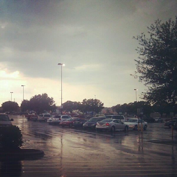 Foto di Walmart Supercenter Kinston, NC