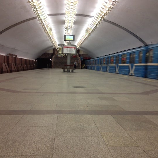 Метро новосибирск площадь маркса