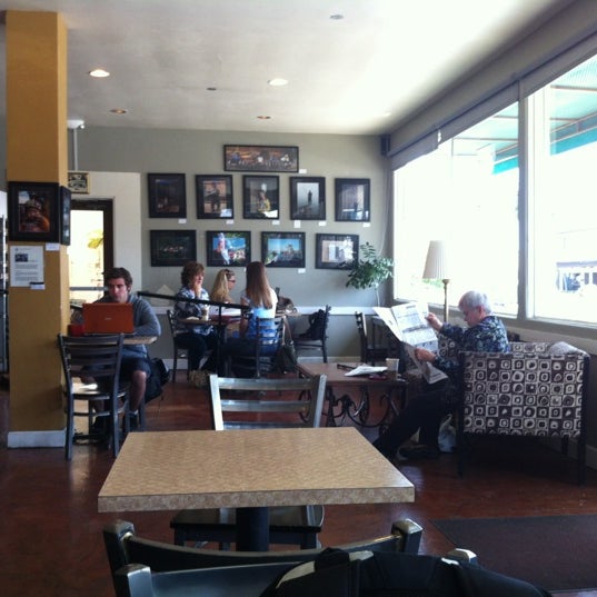 Photo taken at Twiggs Bakery &amp; Coffeehouse by Sohrob T. on 3/23/2012