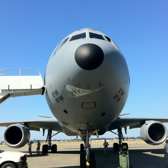 travis air force base store