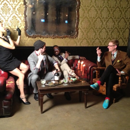 4/19/2012にTim P.がThe Volstead Loungeで撮った写真