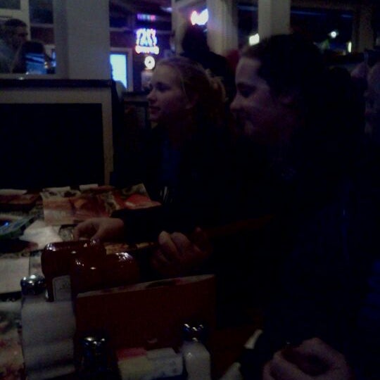 Photo taken at Chili&#39;s Grill &amp; Bar by Michelle L. on 3/2/2012