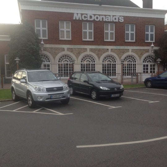 McDonald's Fast Food Restaurant in BOREHAMWOOD