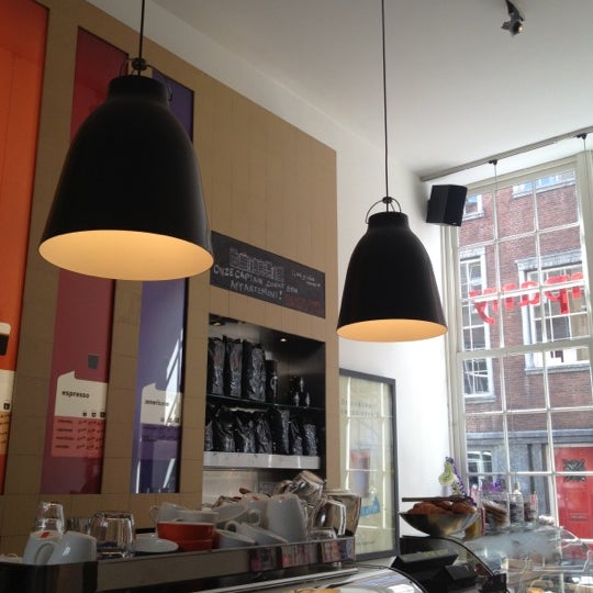 Photos at Coffee Company GrachtengordelWest Berenstraat 6