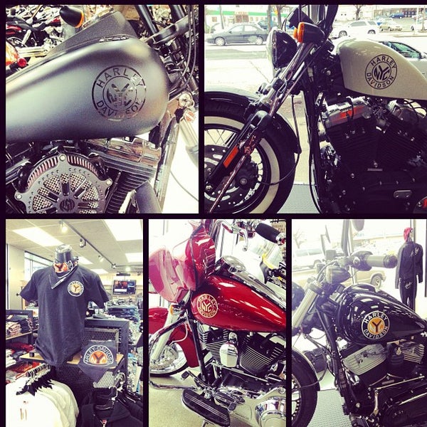 3/1/2012에 Andy S.님이 Harley-Davidson of New York City에서 찍은 사진