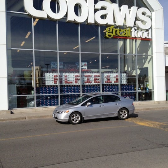 Photos at Loblaws Grocery Store in Ottawa