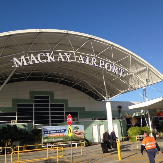 Foto tirada no(a) Mackay Airport (MKY) por Jim L. em 7/26/2012