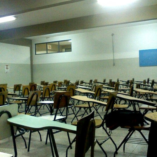 Снимок сделан в UNOESTE - Universidade do Oeste Paulista пользователем Anderson N. 4/24/2012