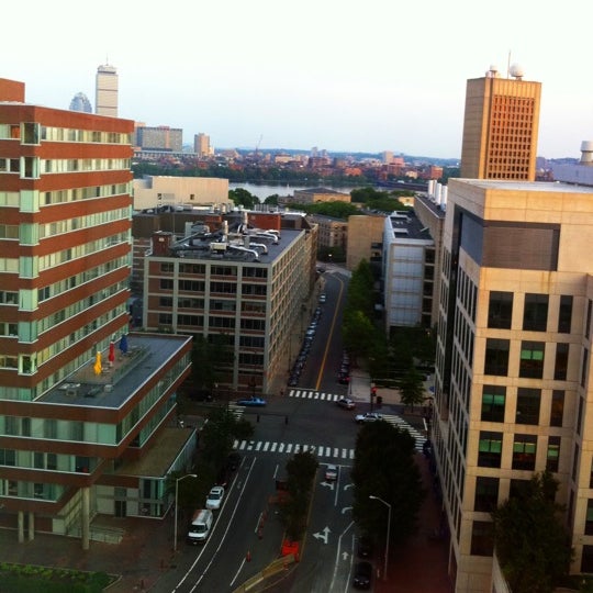 6/21/2012にRick V.がResidence Inn by Marriott Boston Cambridge Centerで撮った写真