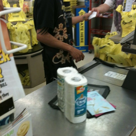 Dollar General Discount Store in Highland Business